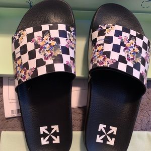 New! Off-White Pool Slides